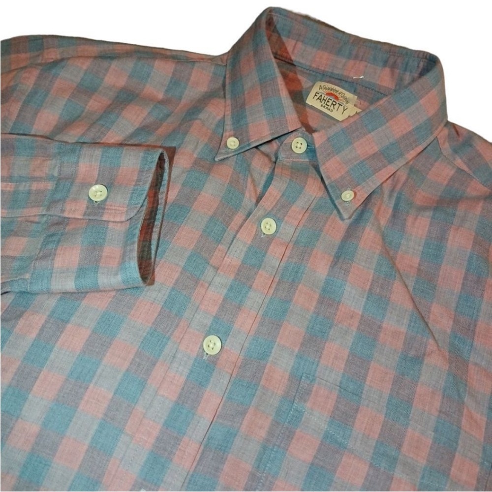 Faherty Casual Blue and Pink Plaid Shirt